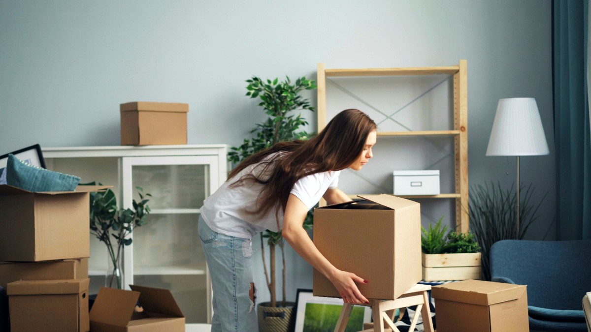 apartment-renters-unsplash.jpg